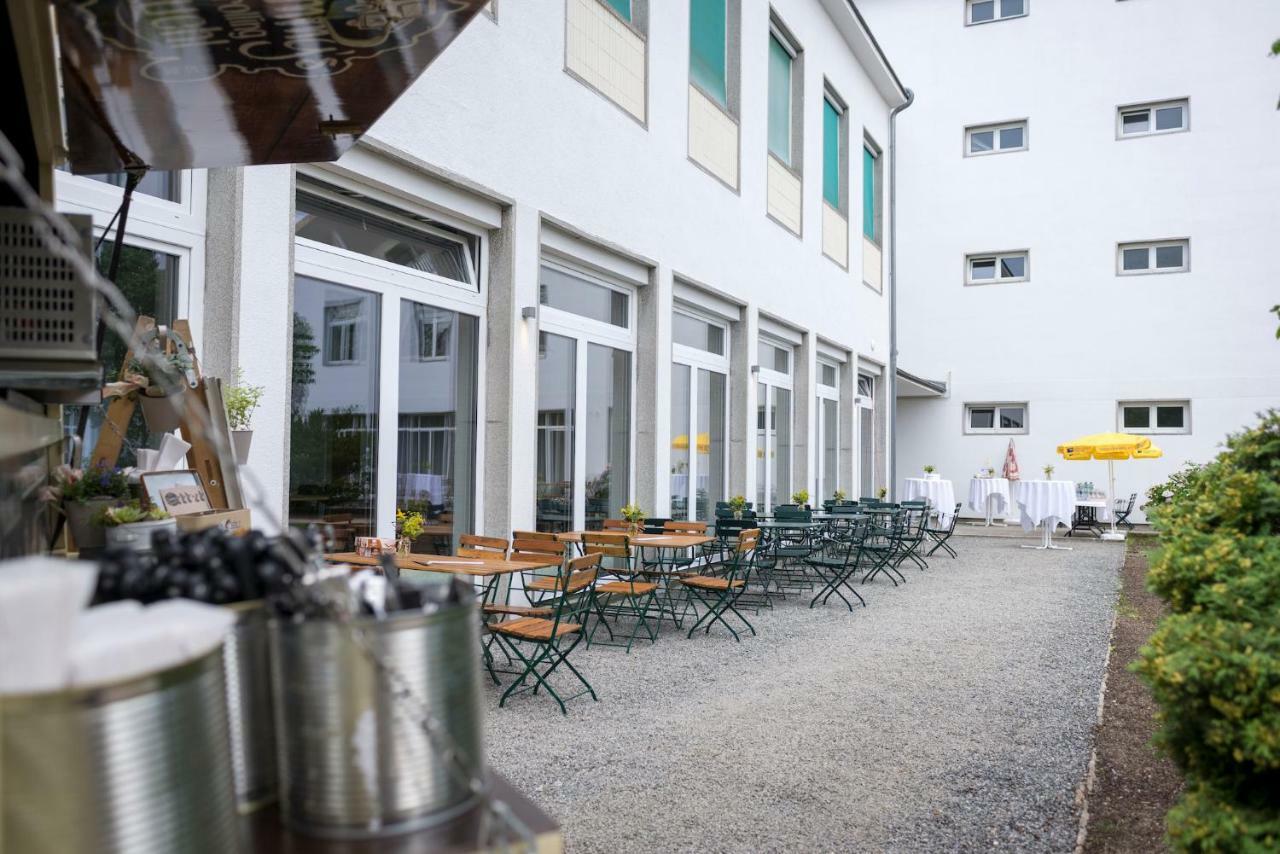 Campus Horn Hotel ภายนอก รูปภาพ